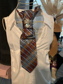 Single Bow Tie