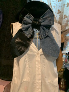 Single Bow Tie
