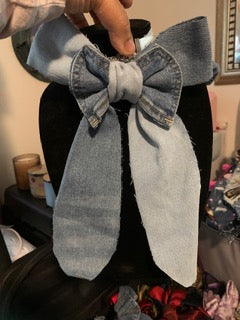 Single Bow Tie